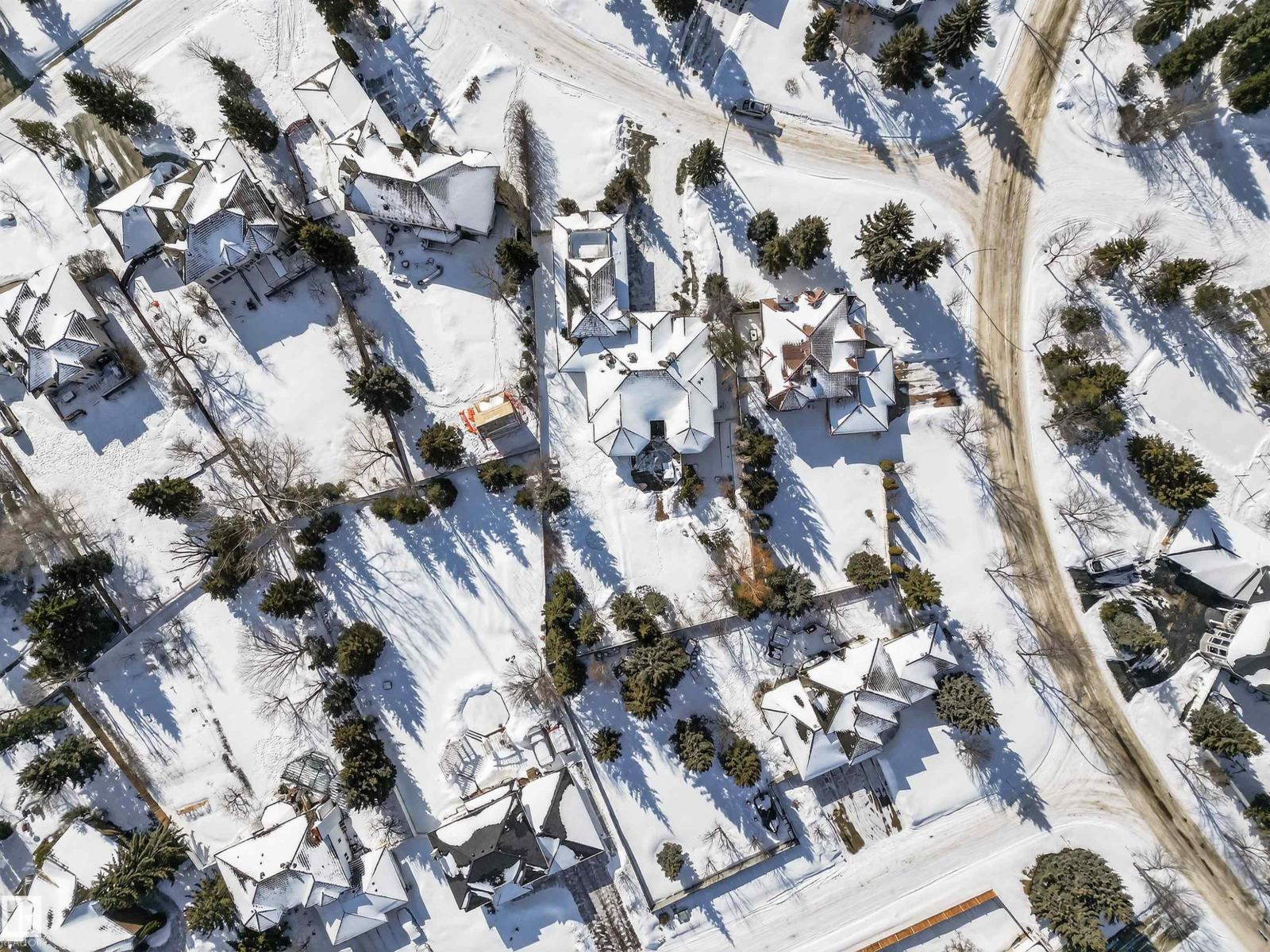 525 ESTATE DR, Sherwood Park