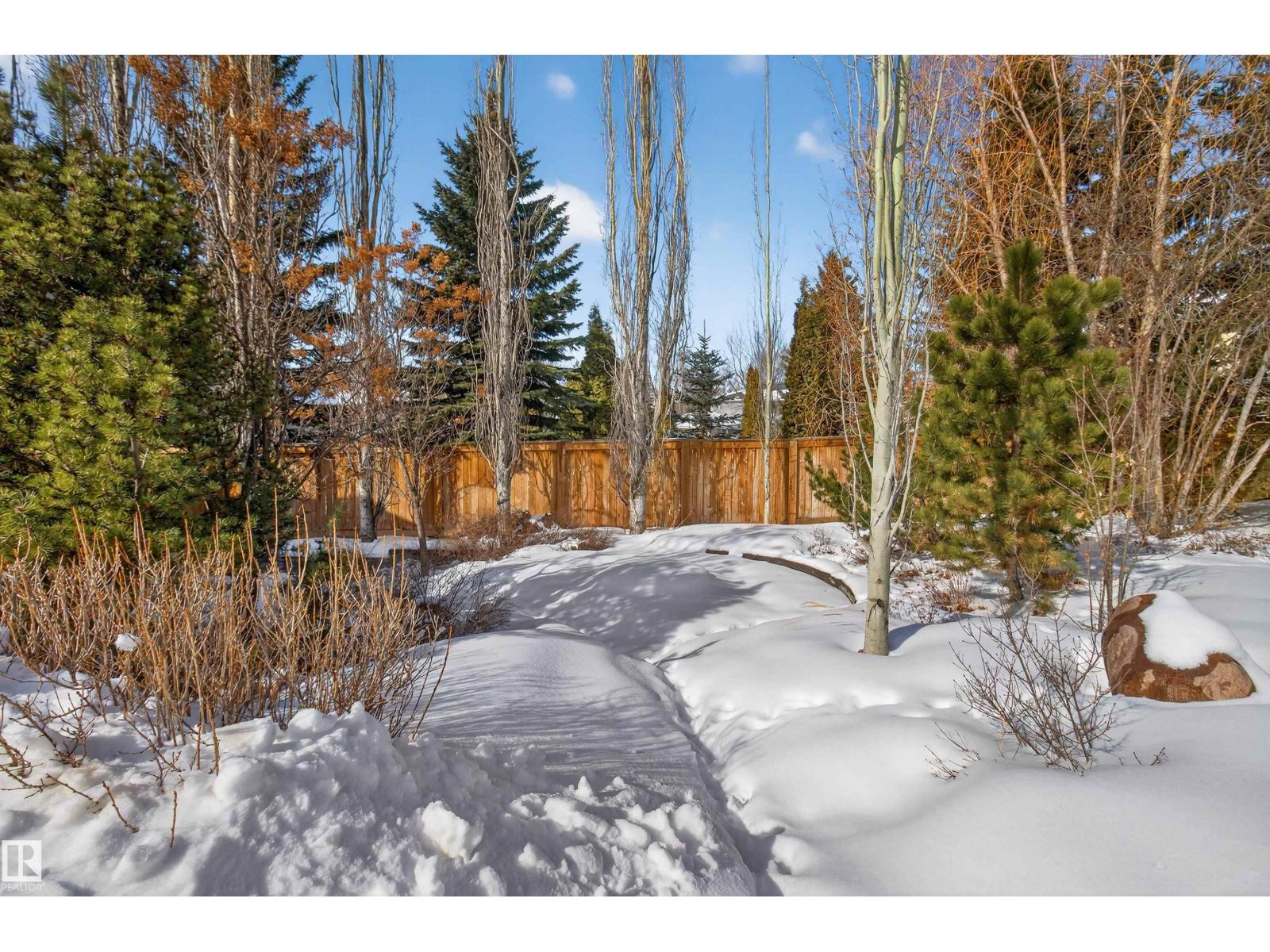 525 ESTATE DR, Sherwood Park