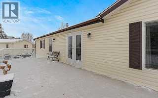 
          99 Arbour Lake Road Northwest
            <br/>
            <span>Calgary</span>
            , 
            <span>AB</span>
             <span>T3G4E4</span>
         - Photo 40