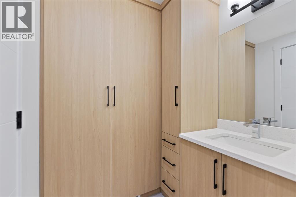 Single Family House for Sale in  Fonda Court SE Forest Heights Calgary 