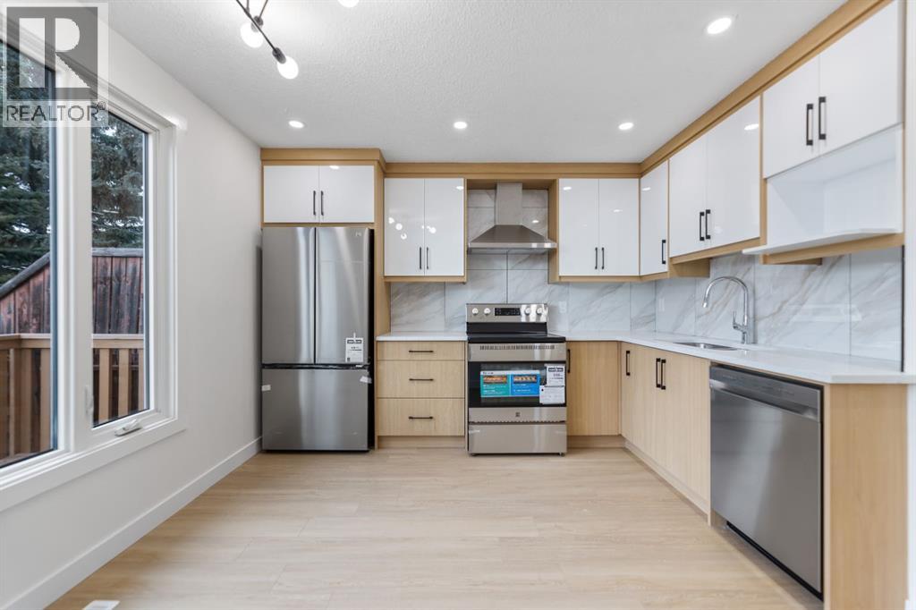 Single Family House for Sale in  Fonda Court SE Forest Heights Calgary 