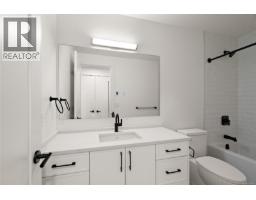 Bedroom - Th1 1102 Esquimalt Rd, Esquimalt, BC V9A0L3 Photo 9