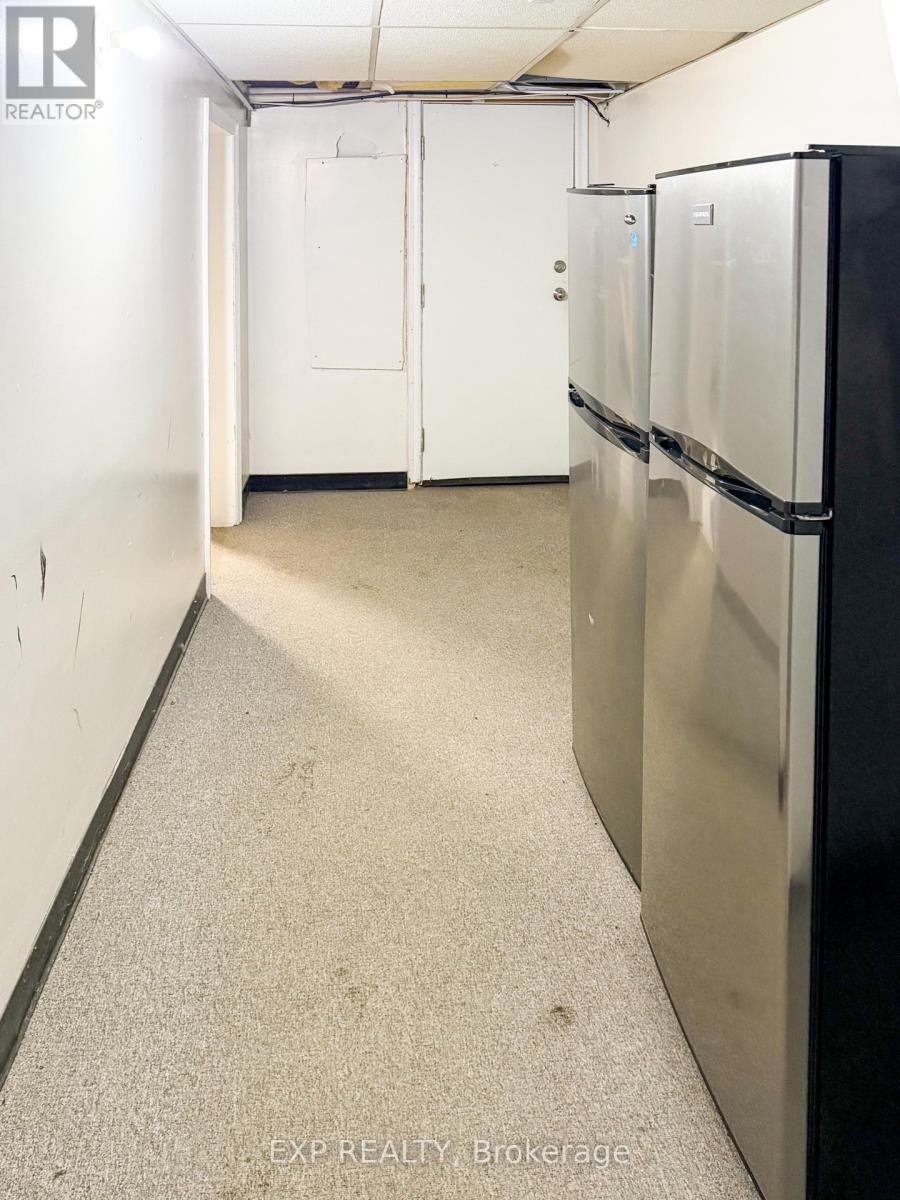 122-124 COBOURG STREET - 40