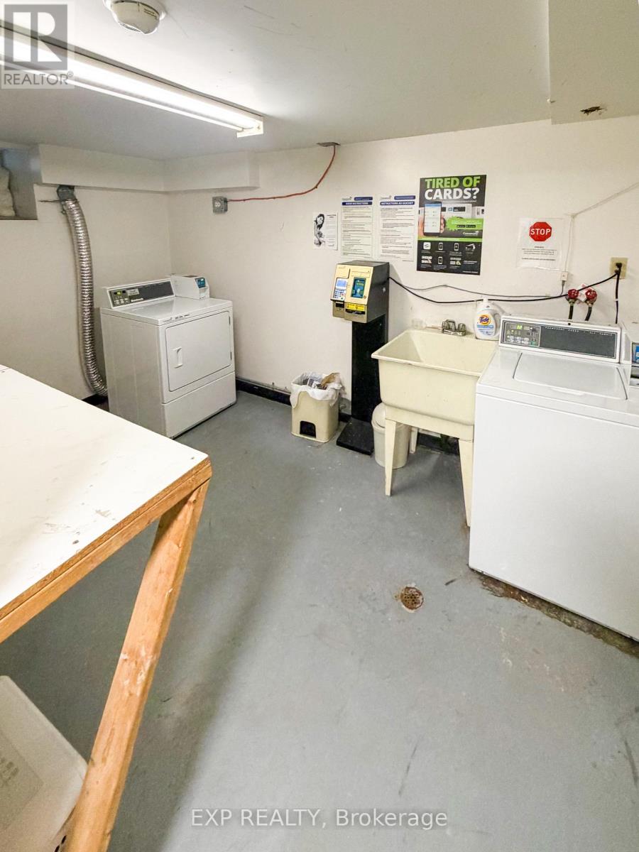 122-124 COBOURG STREET - 37