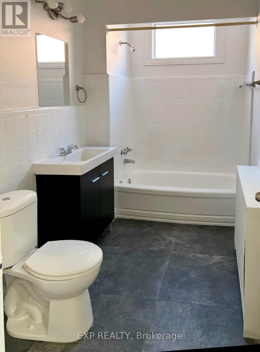 122-124 COBOURG STREET - 22