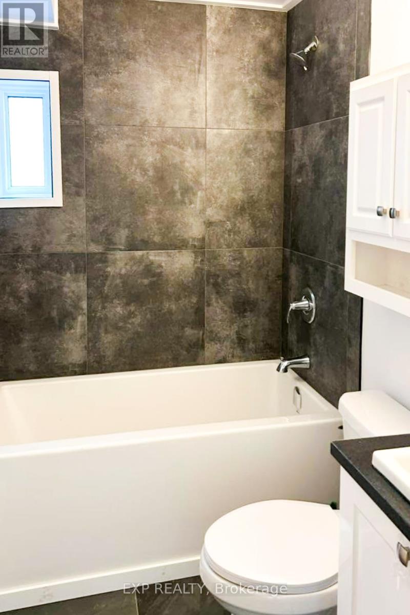 122-124 COBOURG STREET - 3