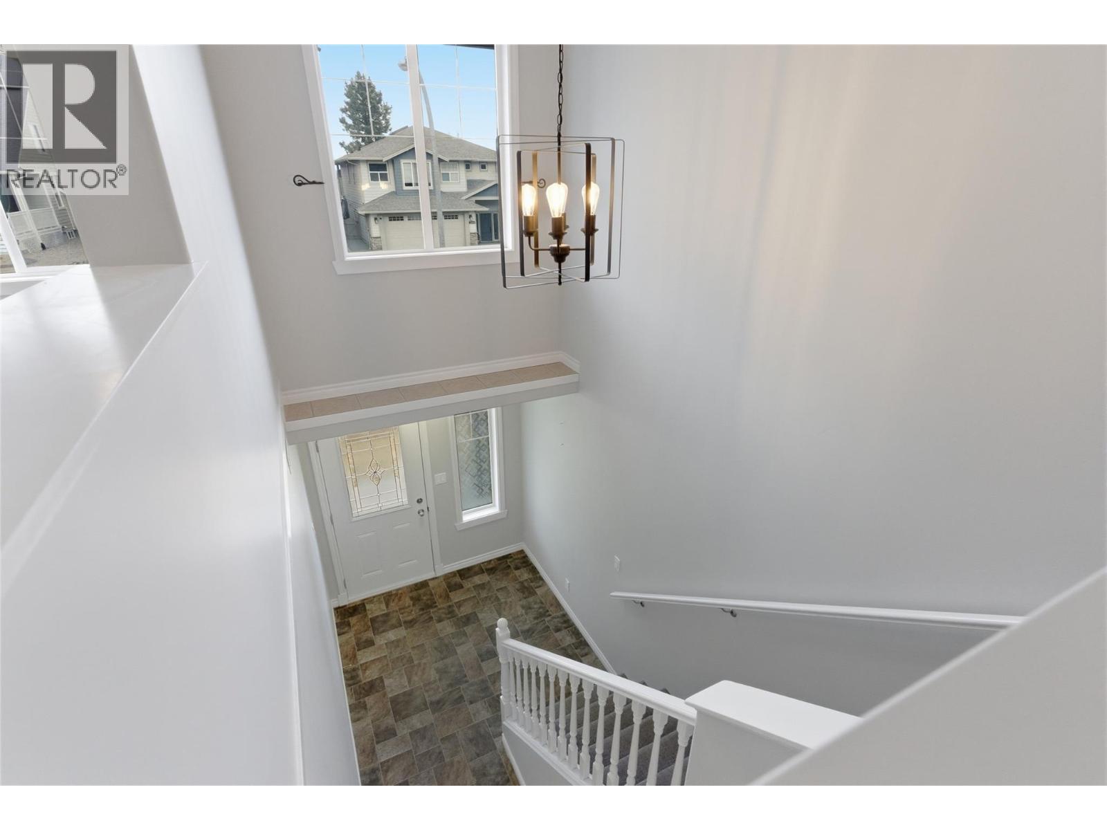 1808 PRIMROSE Crescent, Kamloops