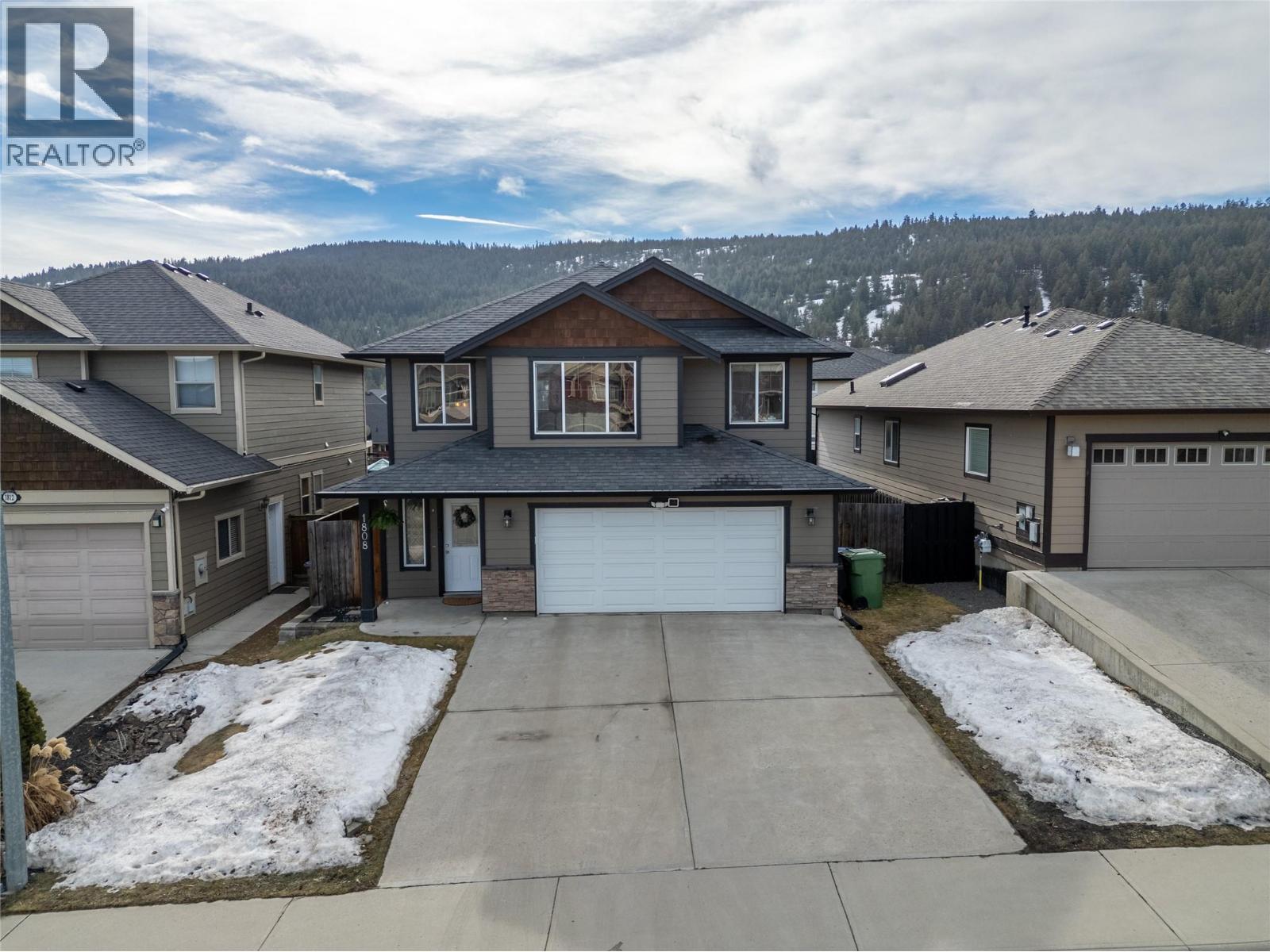 1808 PRIMROSE Crescent, Kamloops