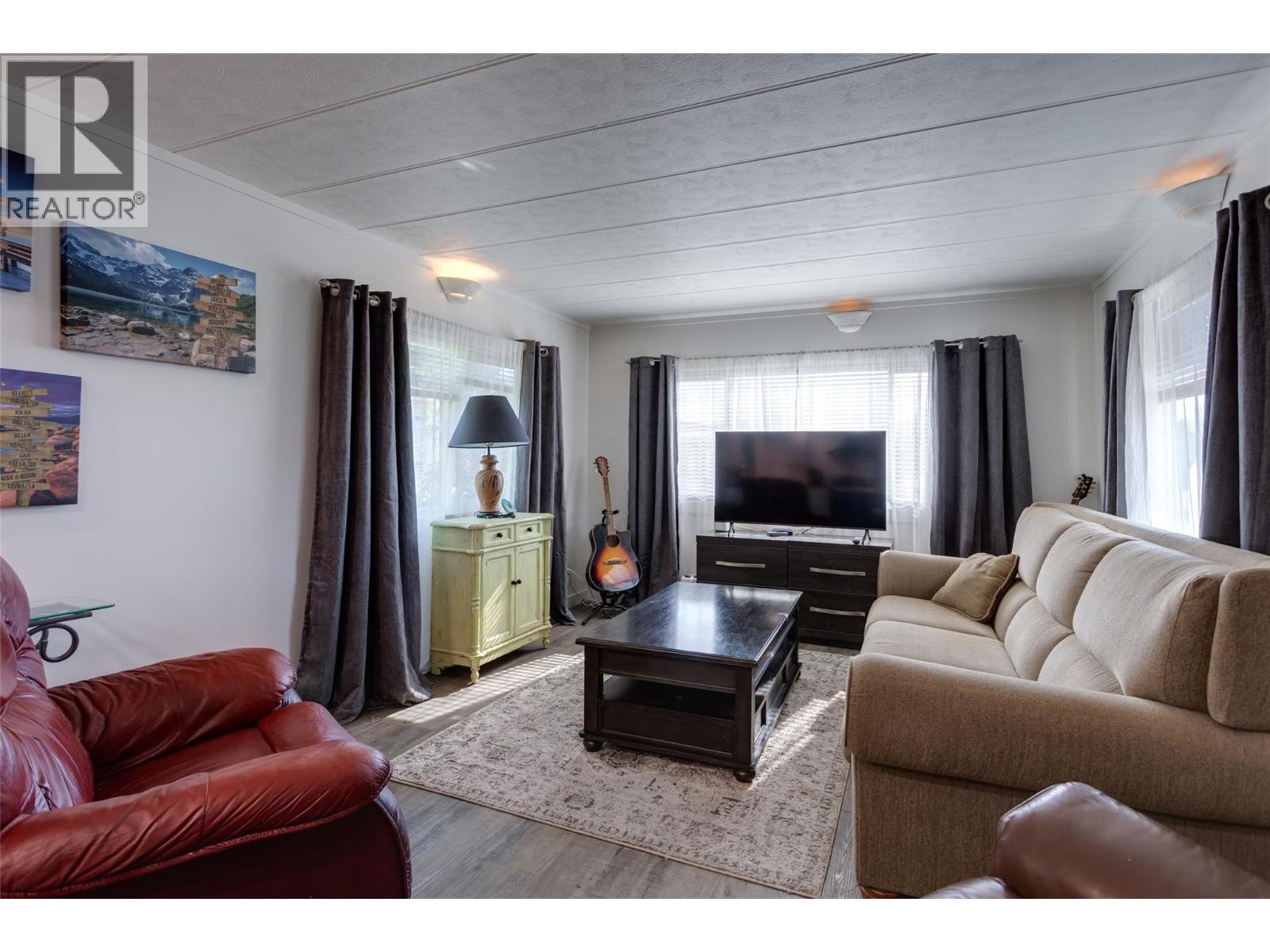 12022 Pretty Road Unit# 6, Lake Country