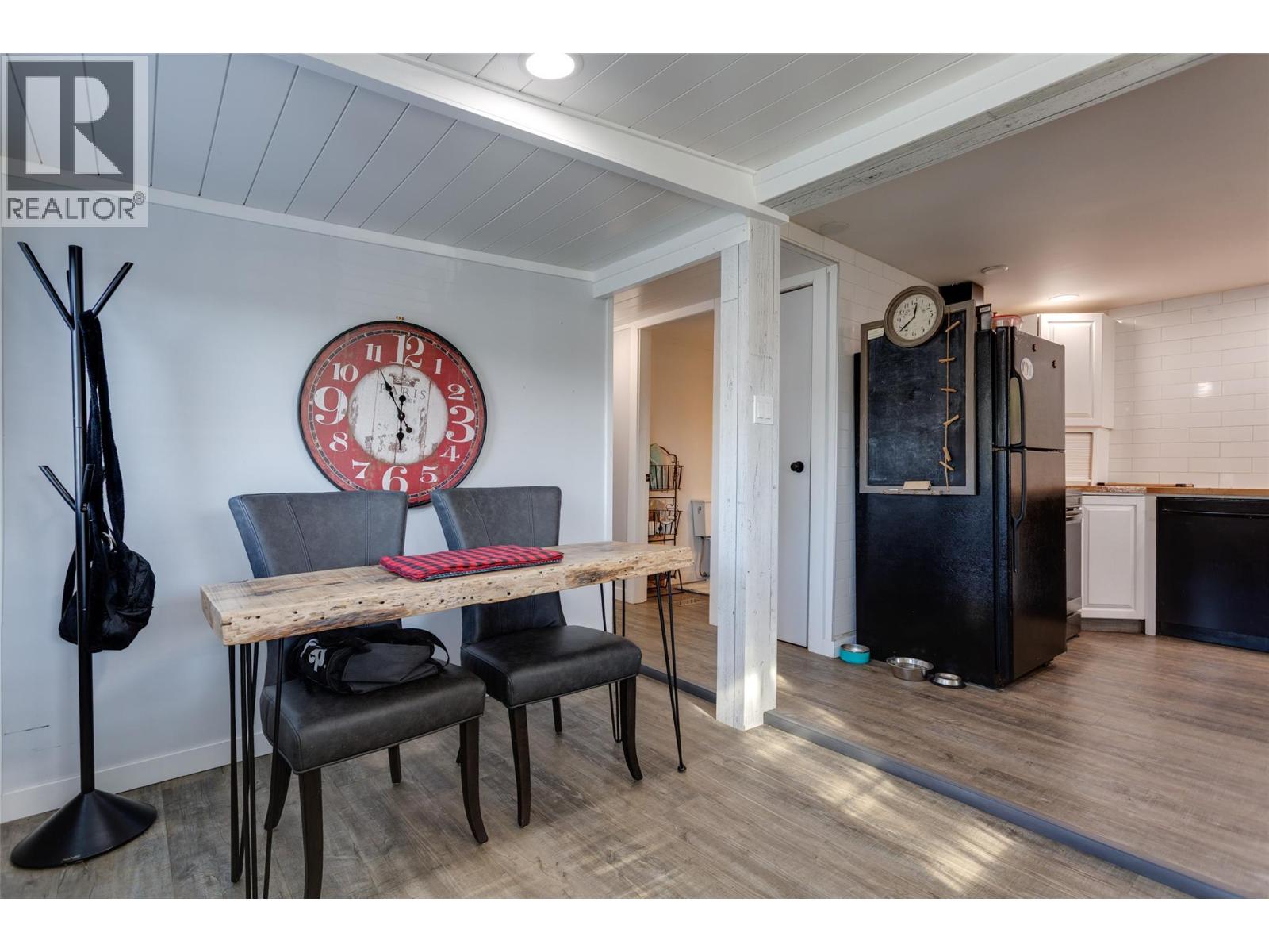 12022 Pretty Road Unit# 6, Lake Country