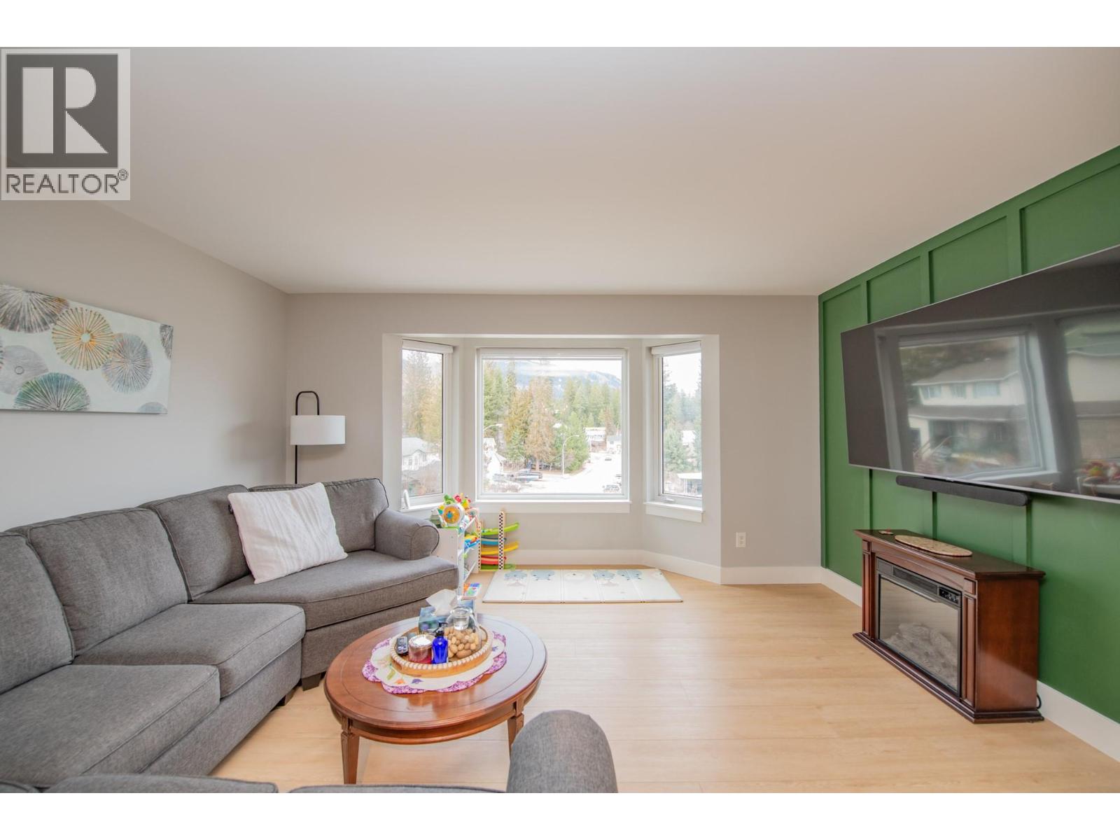 2224 Linea Crescent, Lumby