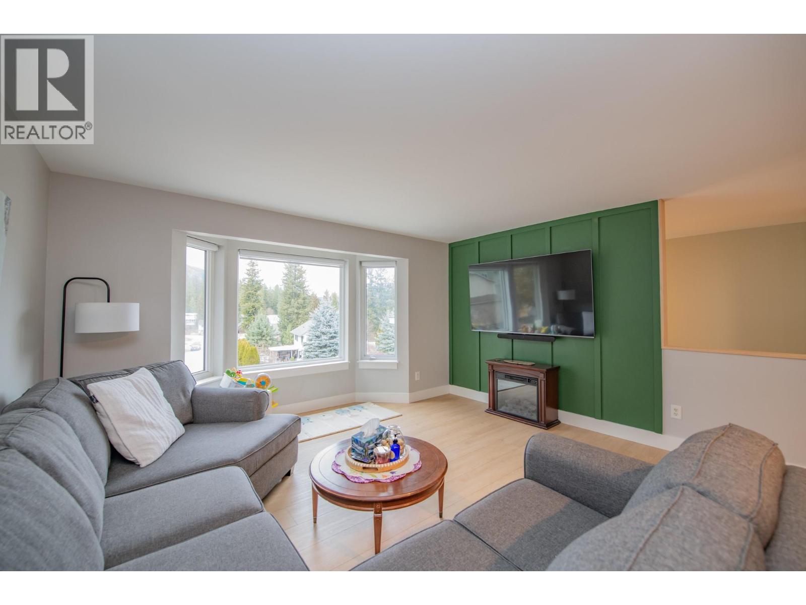 2224 Linea Crescent, Lumby