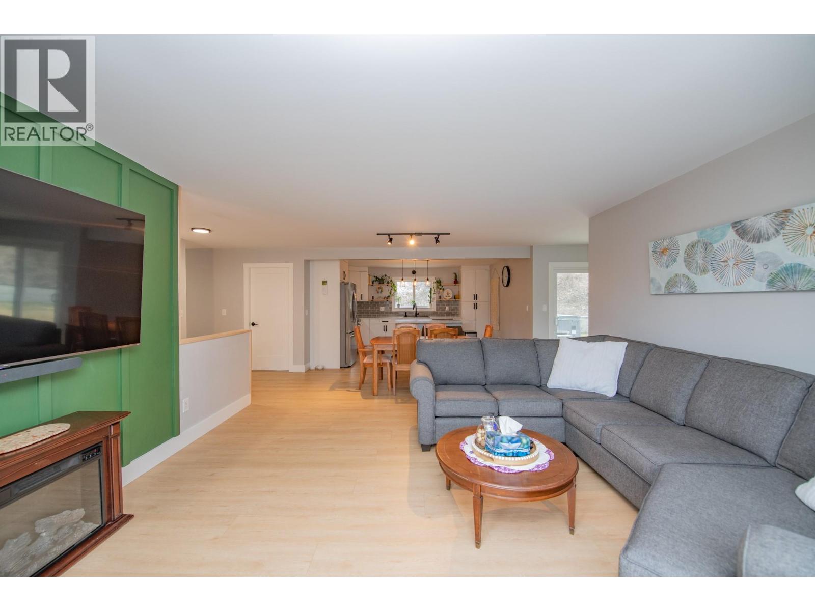 2224 Linea Crescent, Lumby