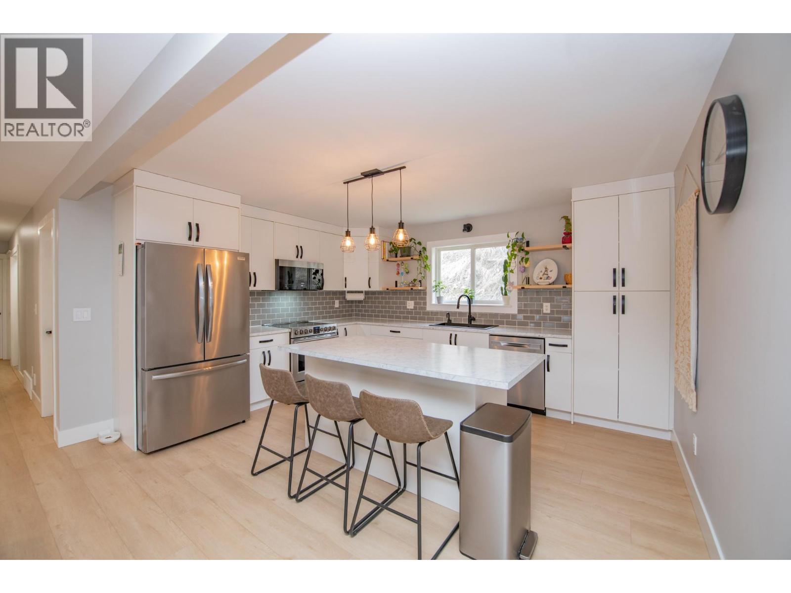 2224 Linea Crescent, Lumby