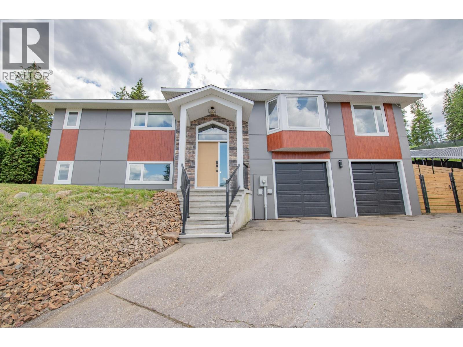 2224 Linea Crescent, Lumby