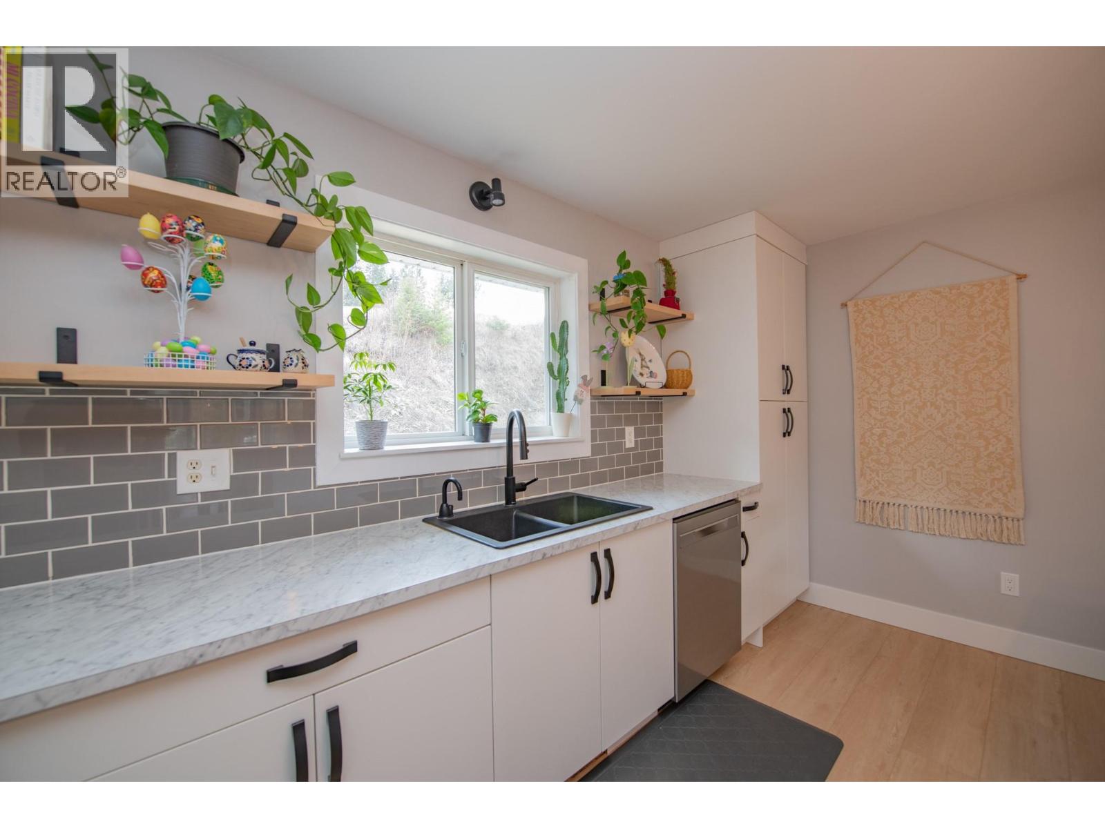 2224 Linea Crescent, Lumby