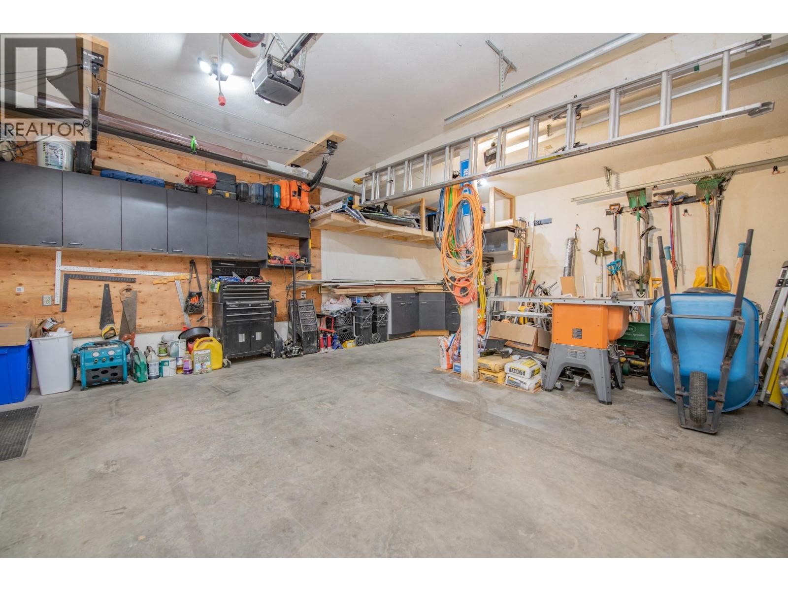 2224 Linea Crescent, Lumby