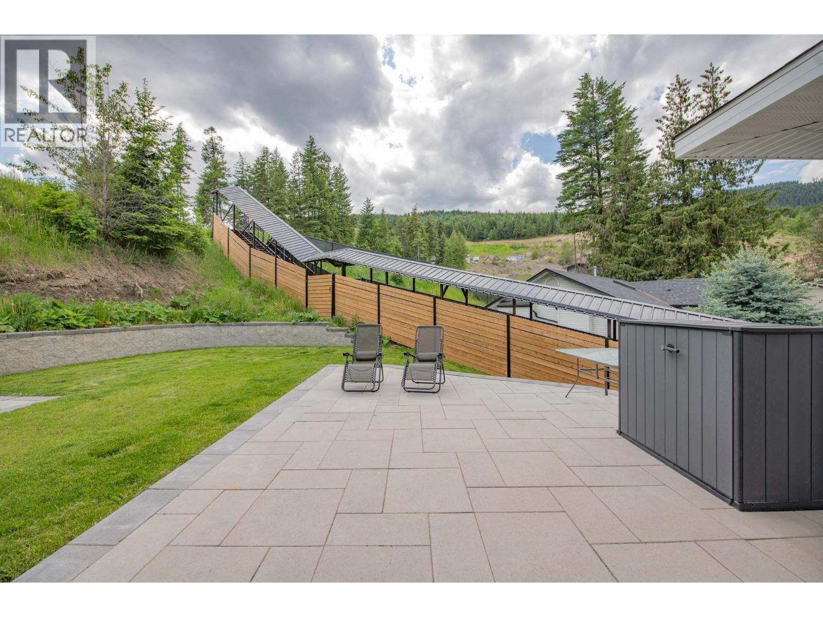 2224 Linea Crescent, Lumby