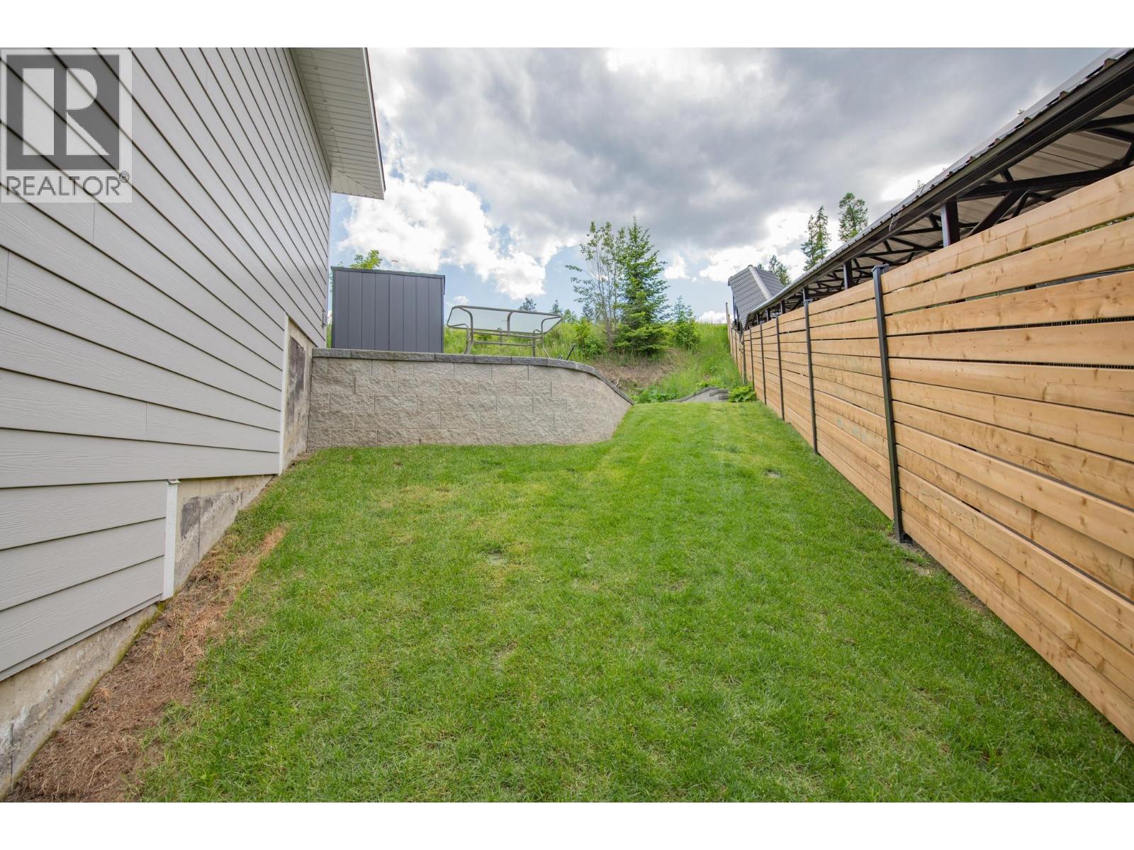 2224 Linea Crescent, Lumby