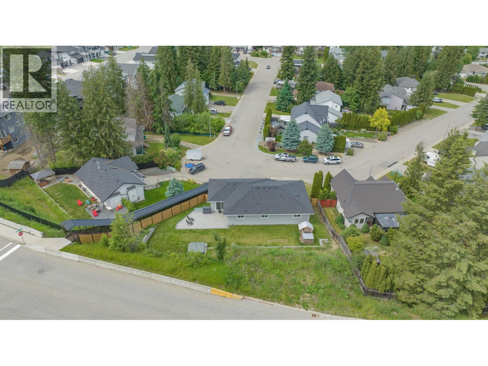 2224 Linea Crescent, Lumby