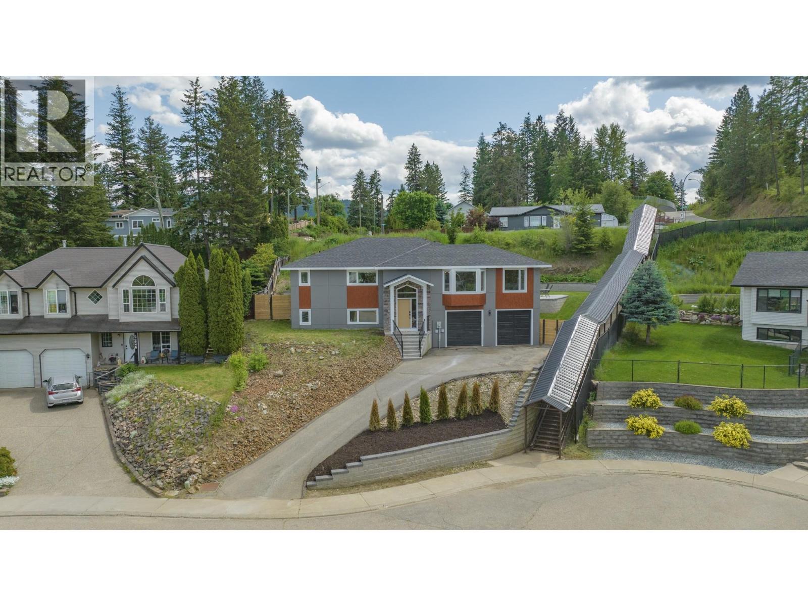 2224 Linea Crescent, Lumby