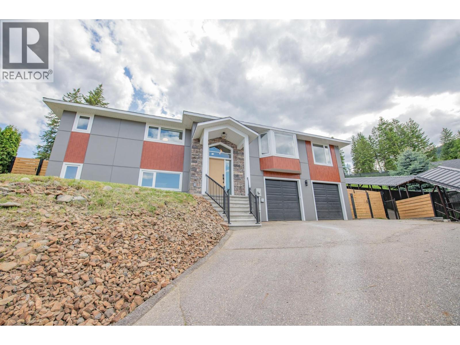 2224 Linea Crescent, Lumby