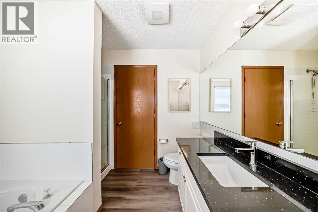 Single Family House for Sale in  Citadel Crest Circle NW Citadel Calgary 