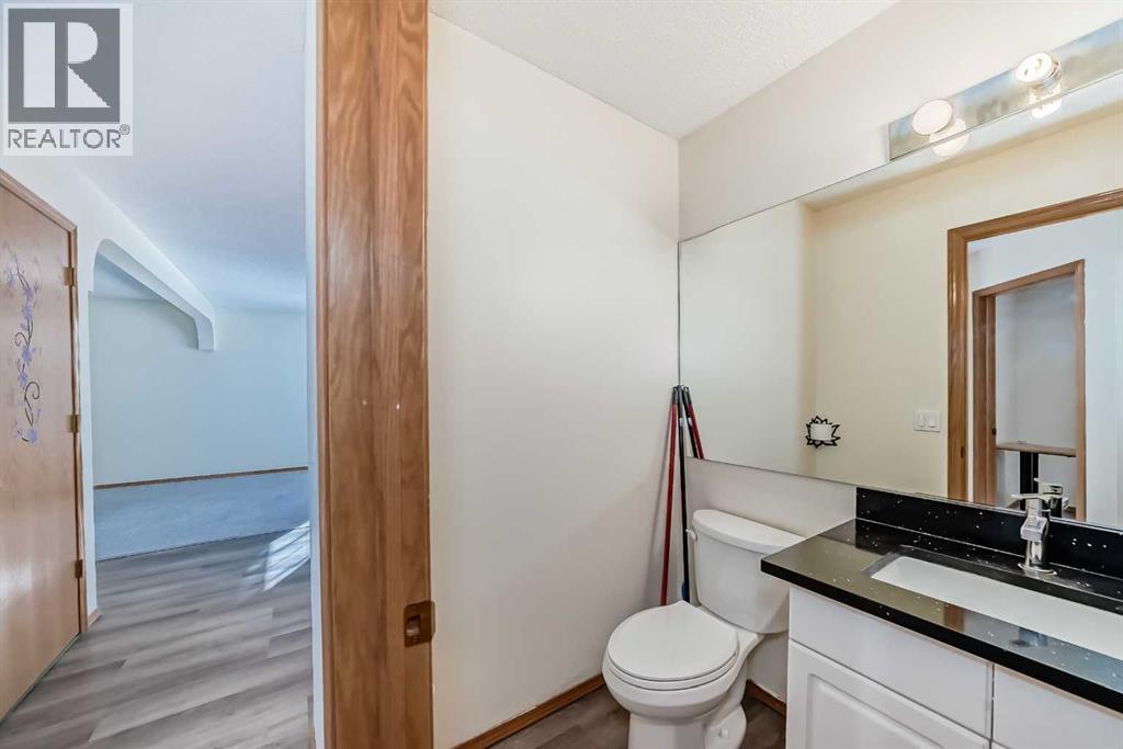 Single Family House for Sale in  Citadel Crest Circle NW Citadel Calgary 