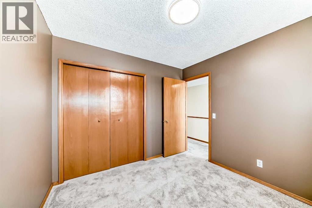 Single Family House for Sale in  Citadel Crest Circle NW Citadel Calgary 