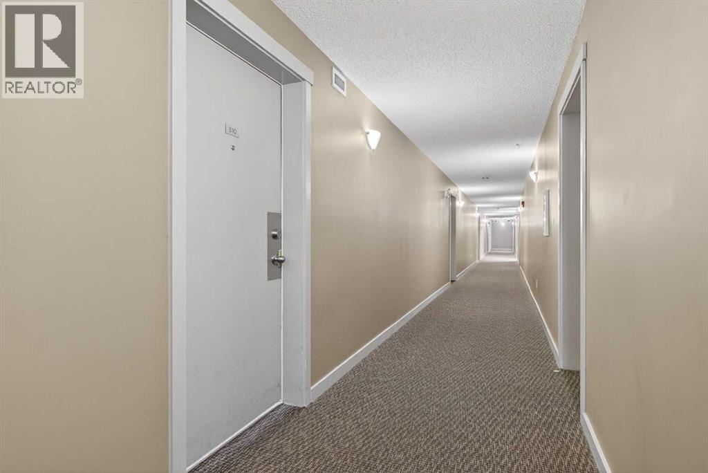 
          18122 77 Street
            <br/>
            <span>Edmonton</span>
            , 
            <span>AB</span>
             <span>T5Z0N7</span>
         - Photo 25