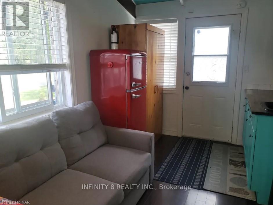 257 RIDGE ROAD S - 20