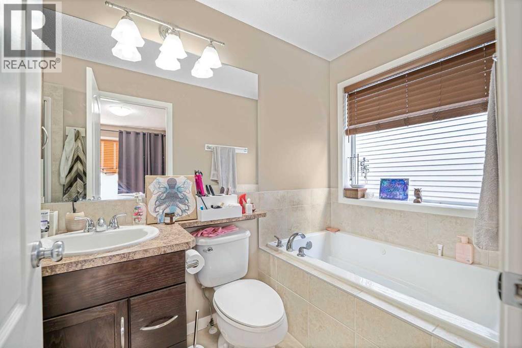 Single Family House for Sale in  Autumn Crescent SE Auburn Bay Calgary 