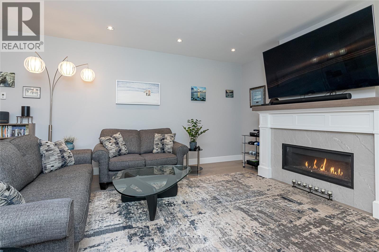 2117 TRIANGLE TRAIL - 11