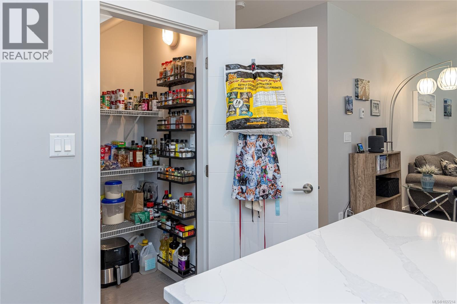 2117 TRIANGLE TRAIL - 22