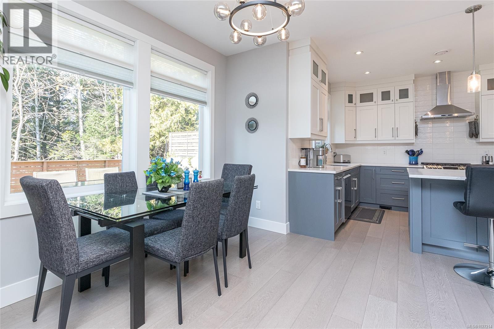 2117 TRIANGLE TRAIL - 16