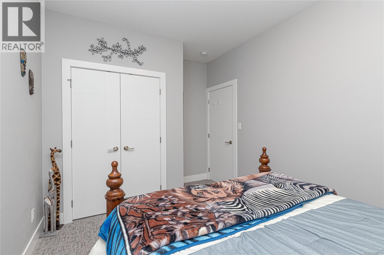 2117 TRIANGLE TRAIL - 34