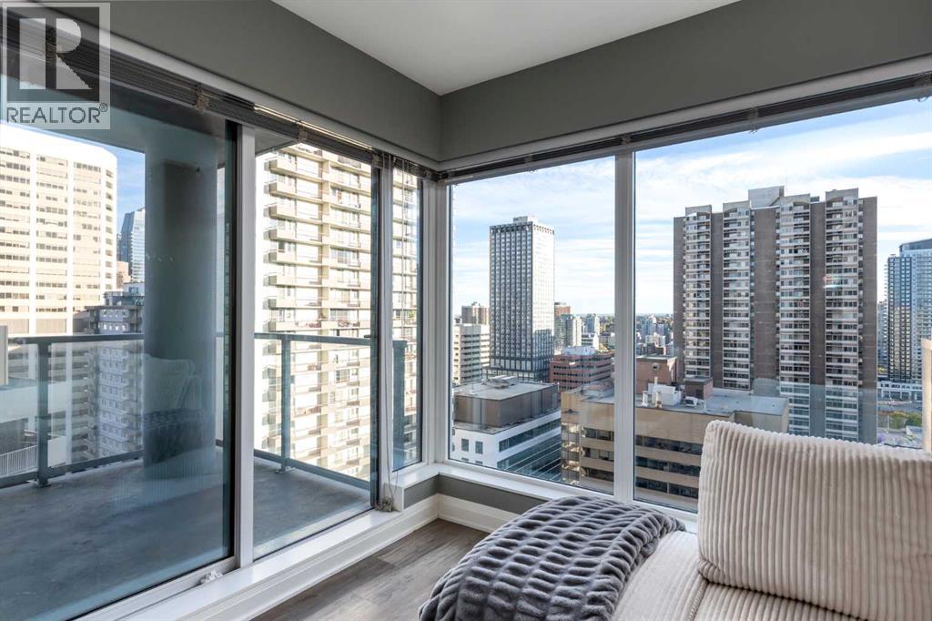 
          930 6 Avenue Southwest
            <br/>
            <span>Calgary</span>
            , 
            <span>AB</span>
             <span>T2P1J3</span>
         - Photo 9