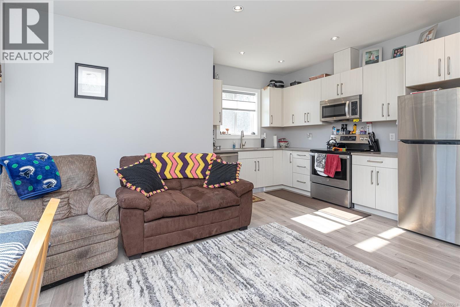 2117 TRIANGLE TRAIL - 39