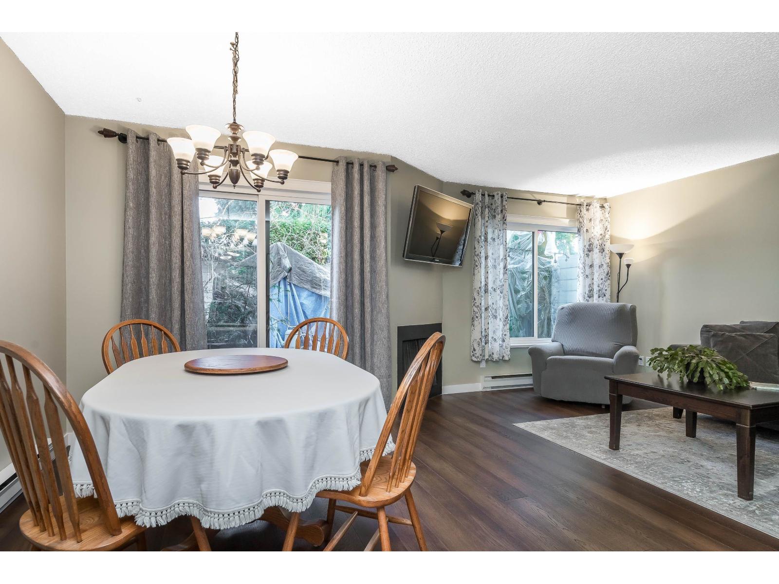 9 6712 BAKER ROAD, Delta