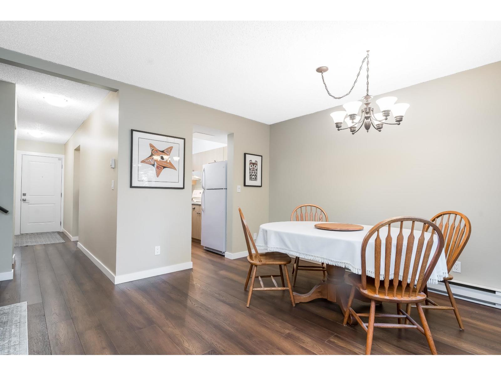 9 6712 BAKER ROAD, Delta