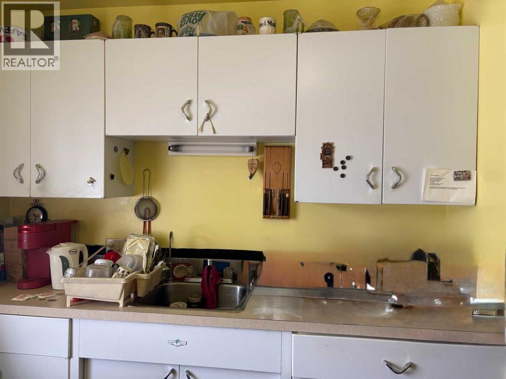 Single Family House Bungalow for Sale in  Richmond Road SW Rutland Park Calgary 