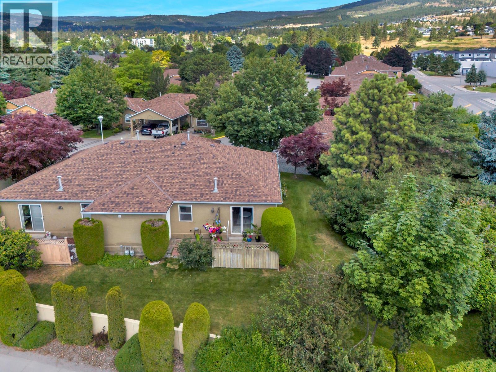 6 2210 Louie Drive, Westbank