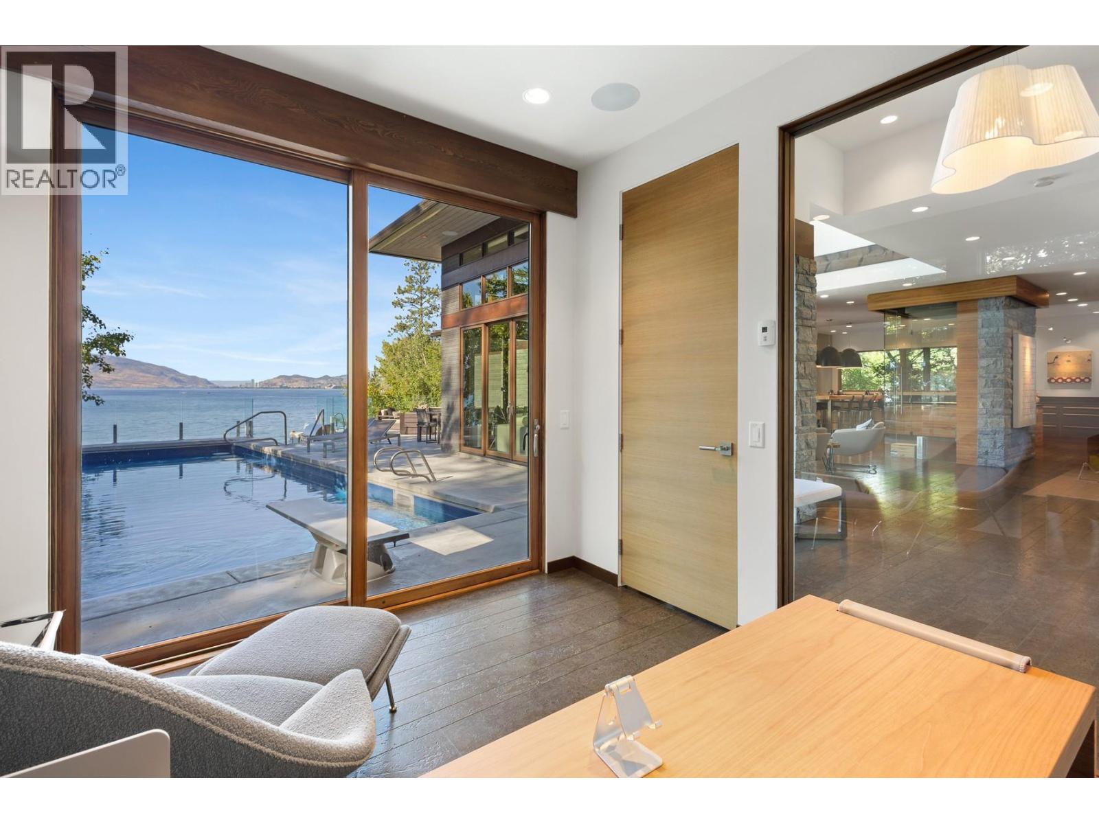  4896 Lakeshore Road, Kelowna