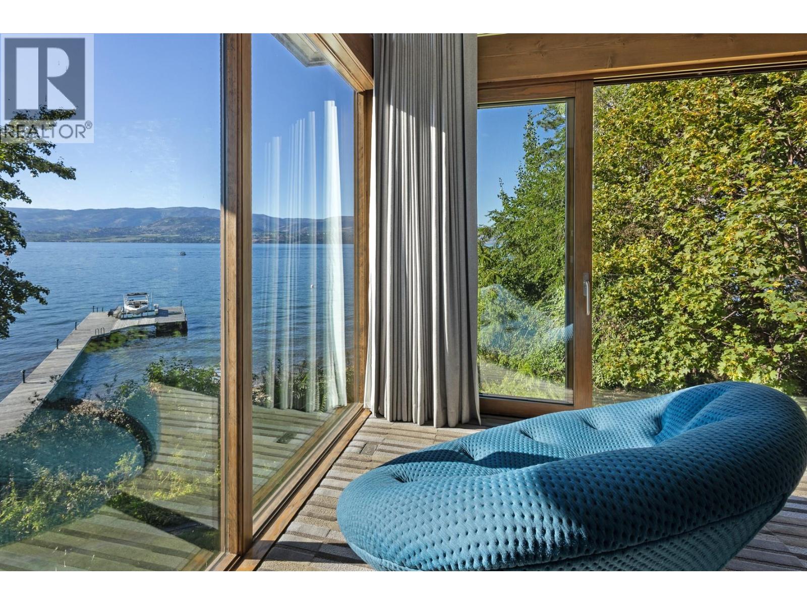  4896 Lakeshore Road, Kelowna