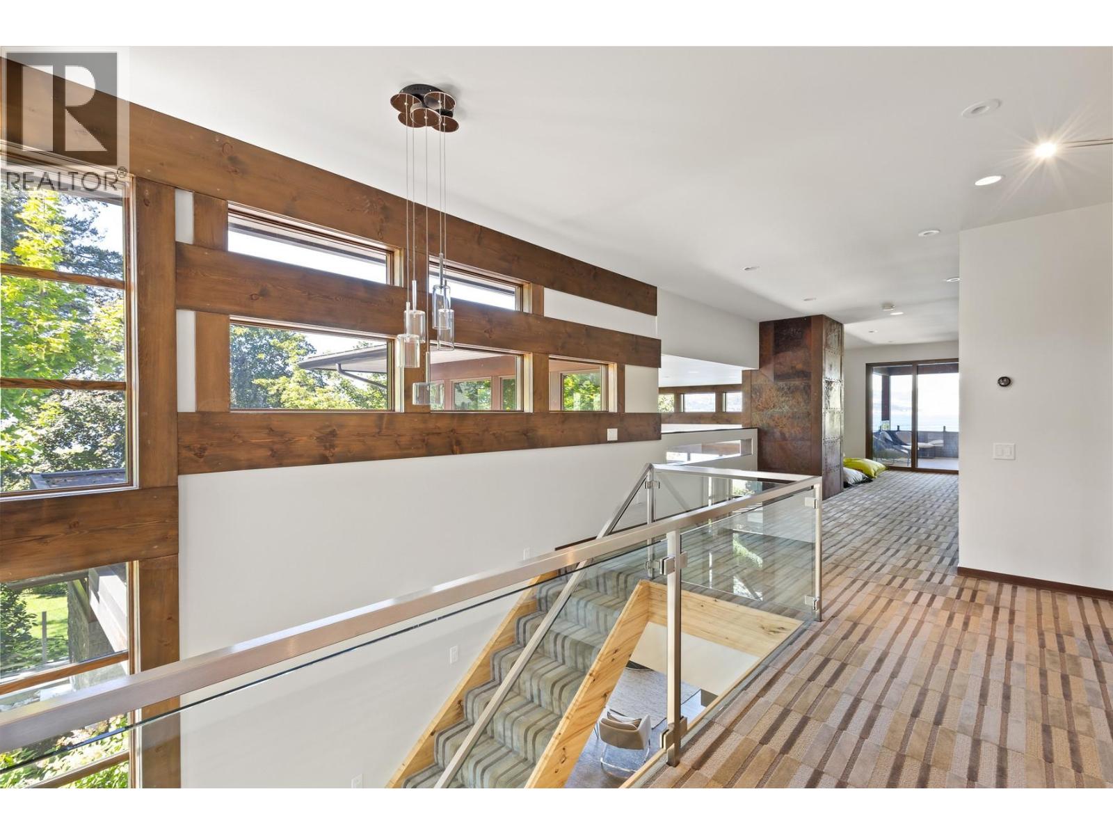  4896 Lakeshore Road, Kelowna