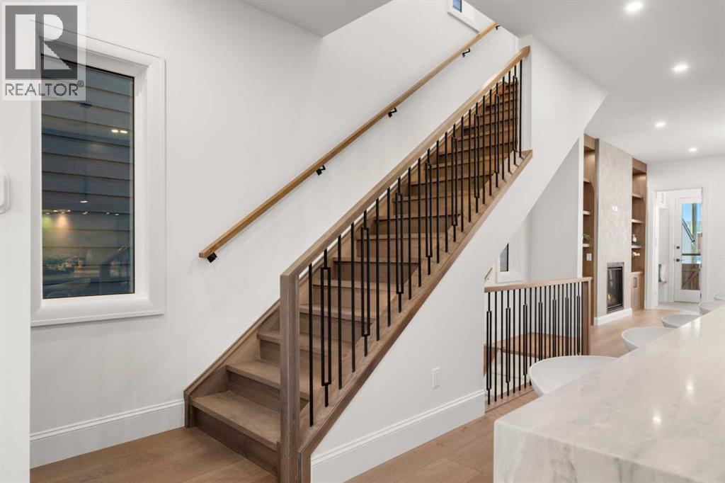 Single Family House for Sale in   Avenue SW Altadore Calgary 