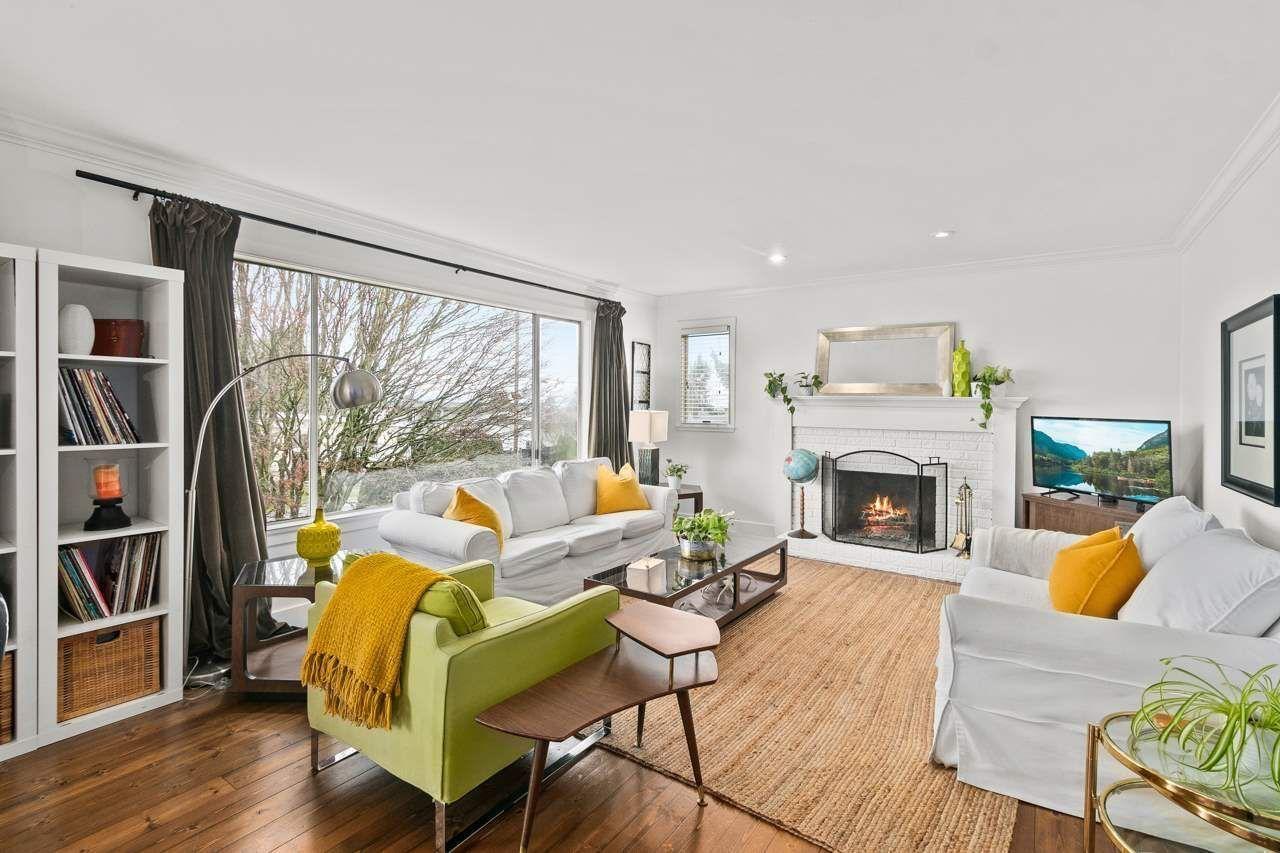 1341 PARKER STREET, White Rock