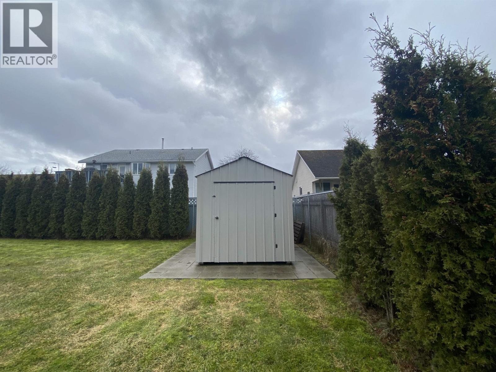 5237 SMITH Avenue, Terrace