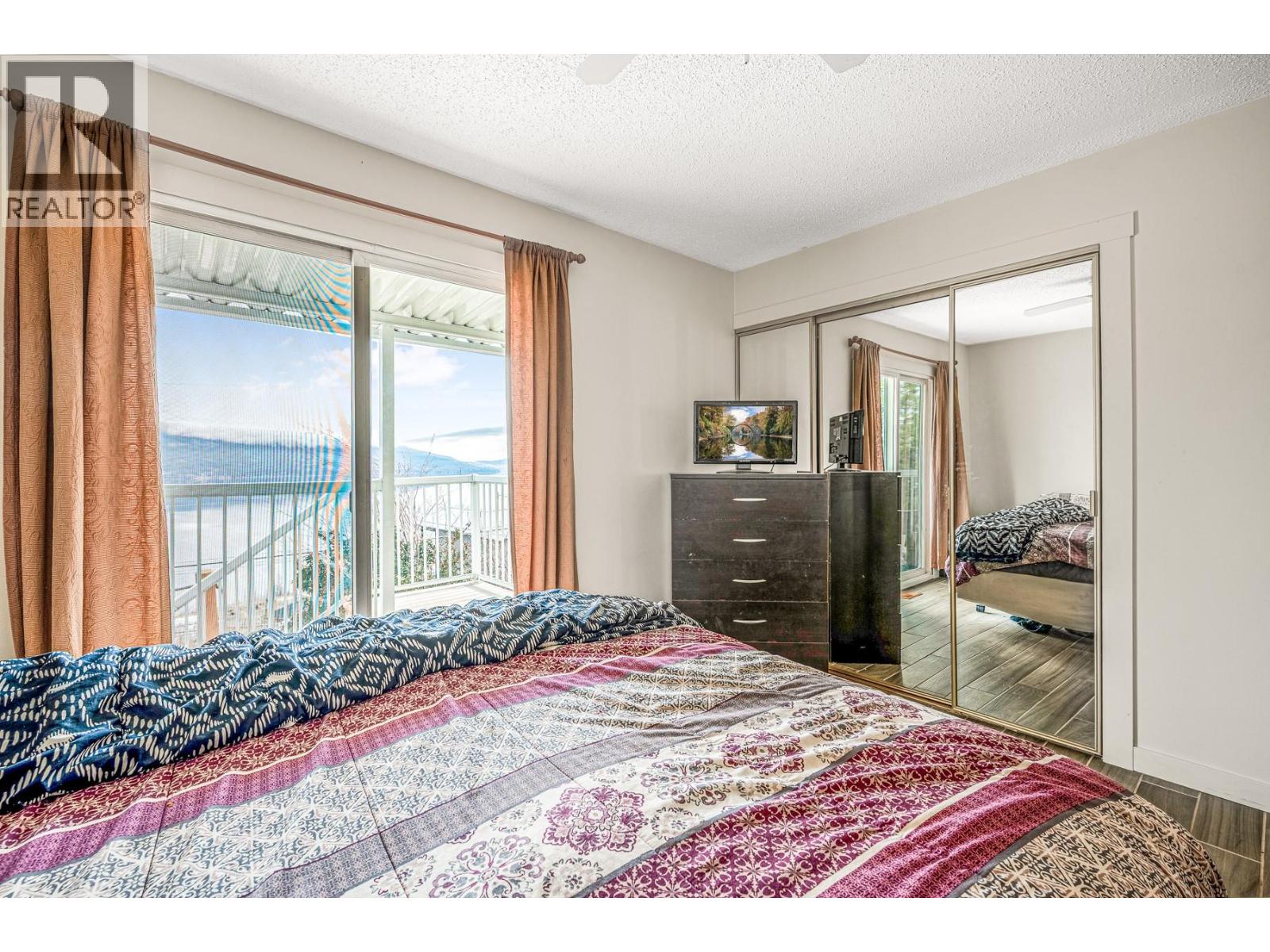  494 Killarney Way, Vernon