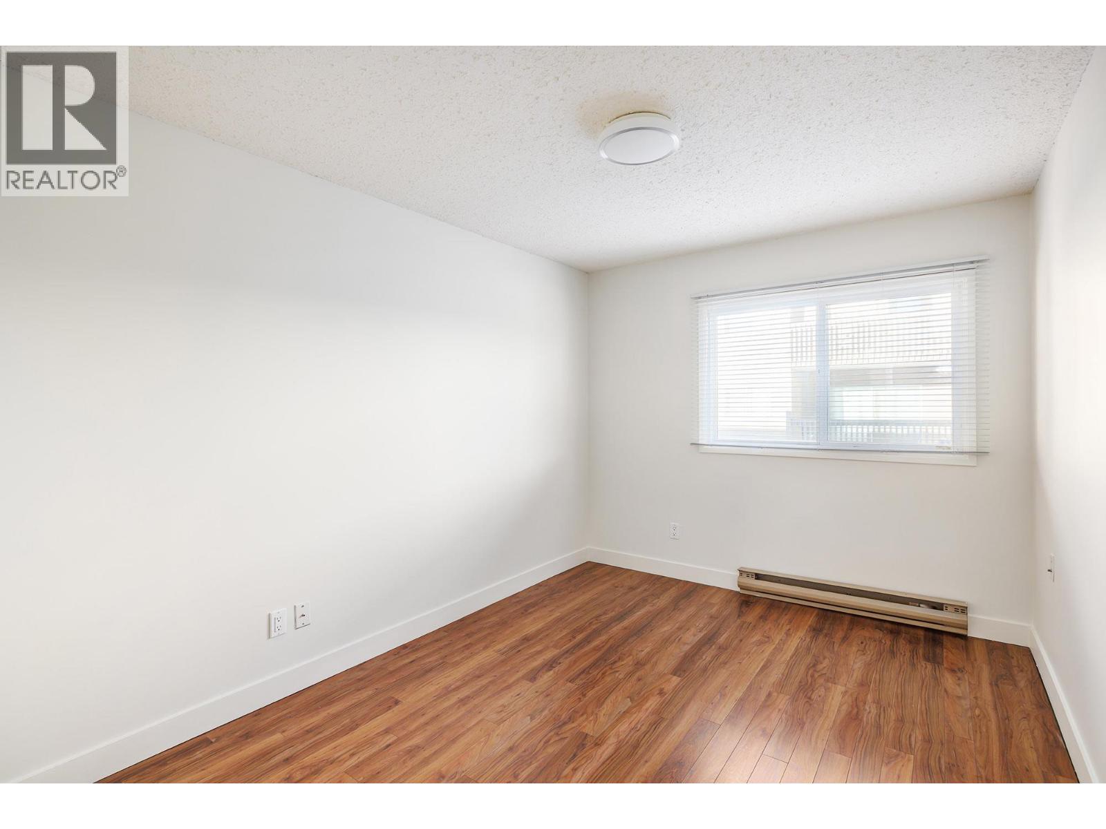 #307 555 Rowcliffe Avenue - 8